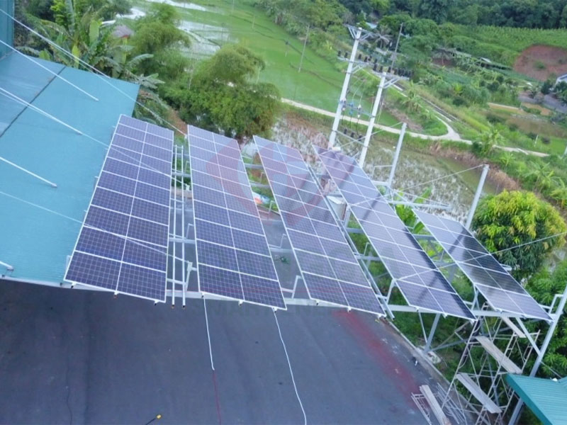 Lắp điện mặt trời cho trung tâm đăng kiểm công suất 27kW tại Lào Cai